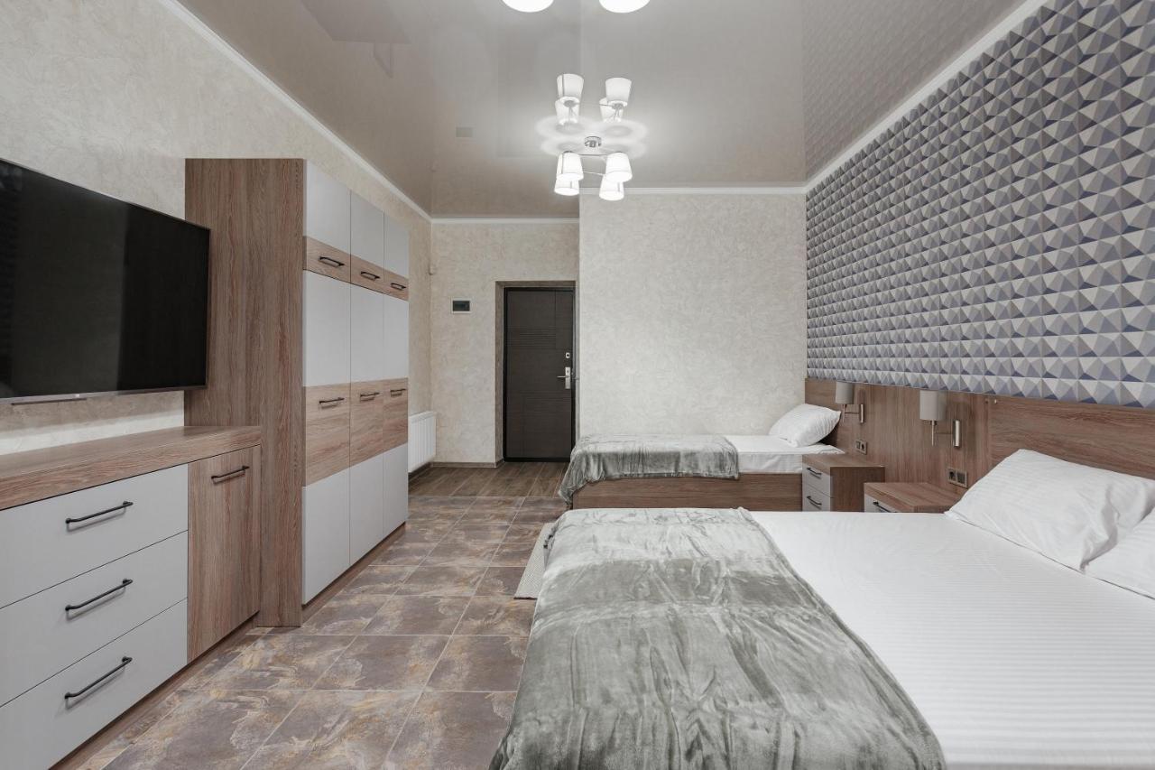Yudgi - Home Hotel 切尔诺莫斯克 外观 照片