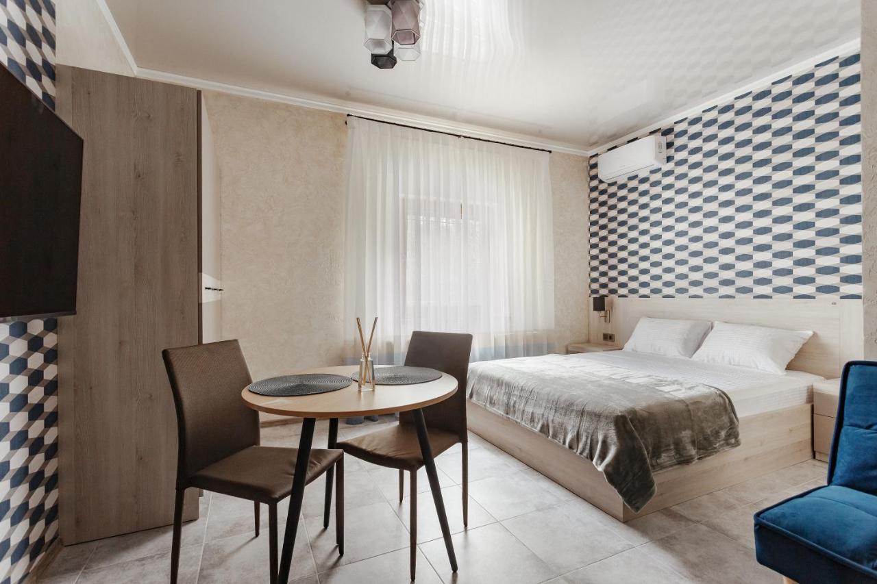 Yudgi - Home Hotel 切尔诺莫斯克 外观 照片