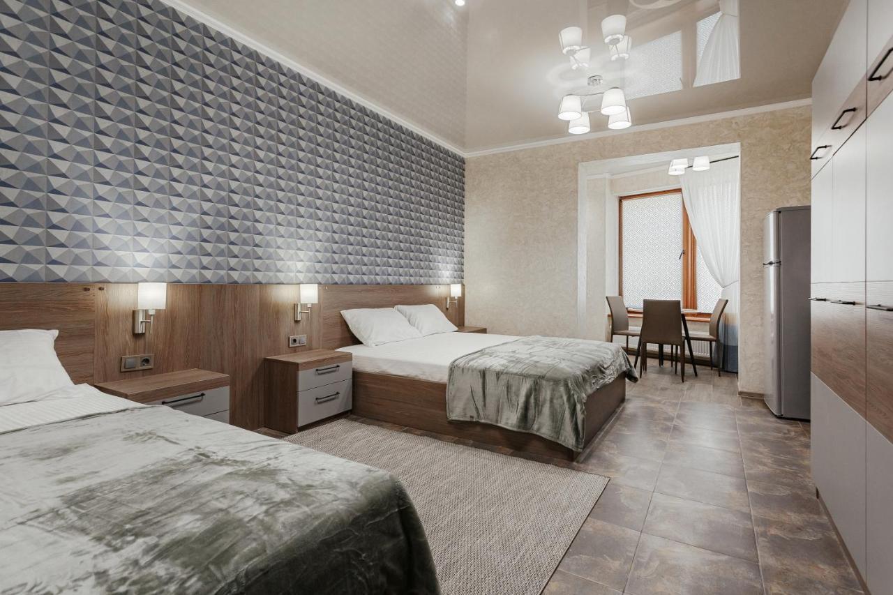 Yudgi - Home Hotel 切尔诺莫斯克 外观 照片